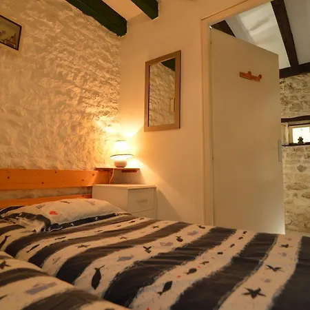 Cozy In With Swimming Pool Casa de Férias Souvigné